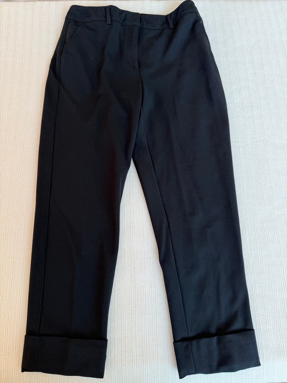 White House Black Market The Girlfriend Black Cuffed Ankle Pants Size 6